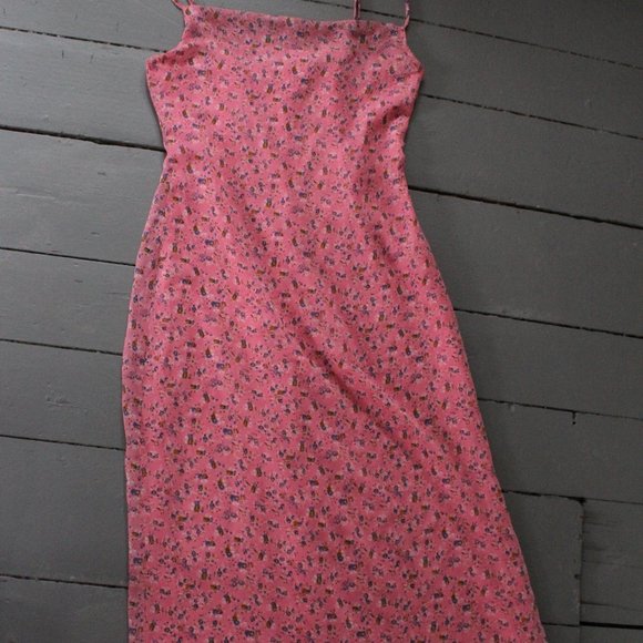 Pink chiffon midi cowl neck DOLLSKILL small - Picture 2 of 7